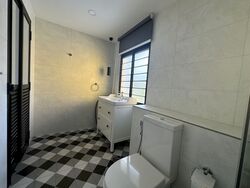 Serangoon Park (D13), Terrace #559196371